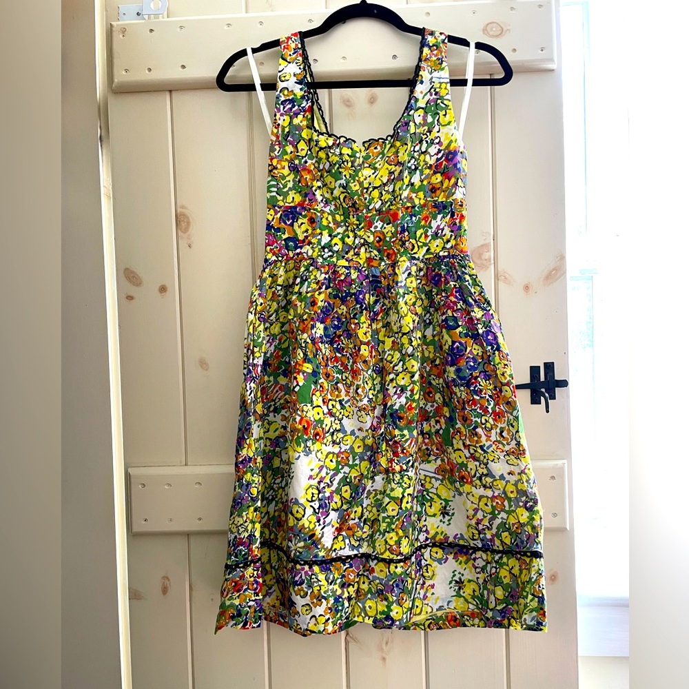 Floral Dress: Vintage Style!
